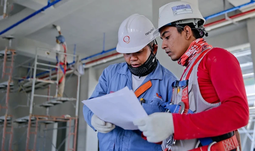 8 Workplace Hazards How Prevent Them
